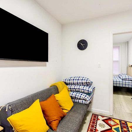Peaceful Apartment In Lower Manhattan Нью-Йорк Экстерьер фото